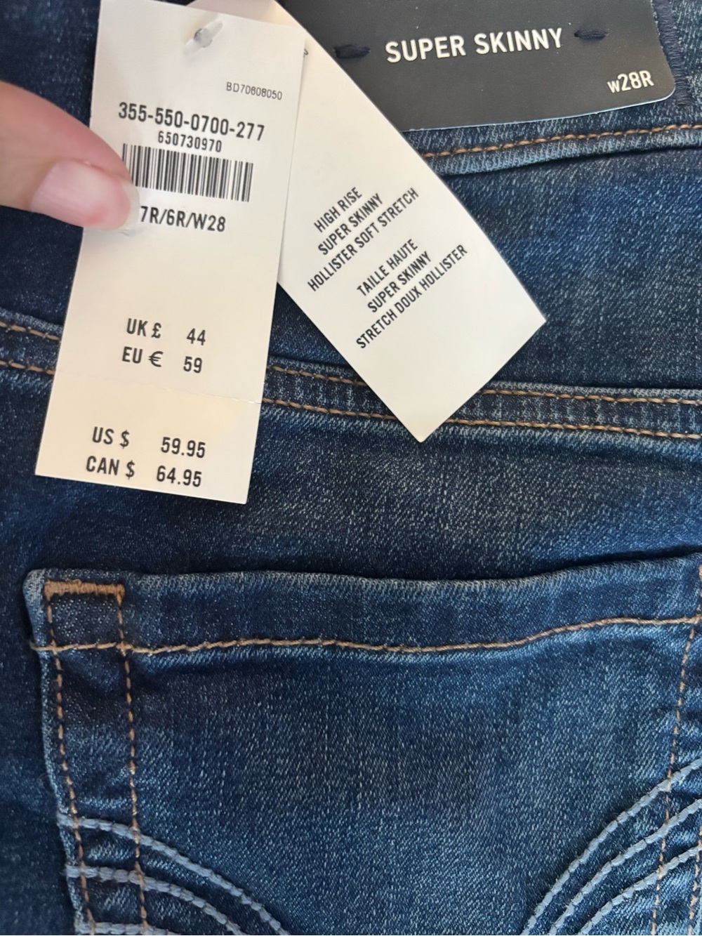 NWT Hollister High-Rise Super Skinny Jeans| Size 6 | Soft Stretch | Dark Wash - Picture 3 of 5